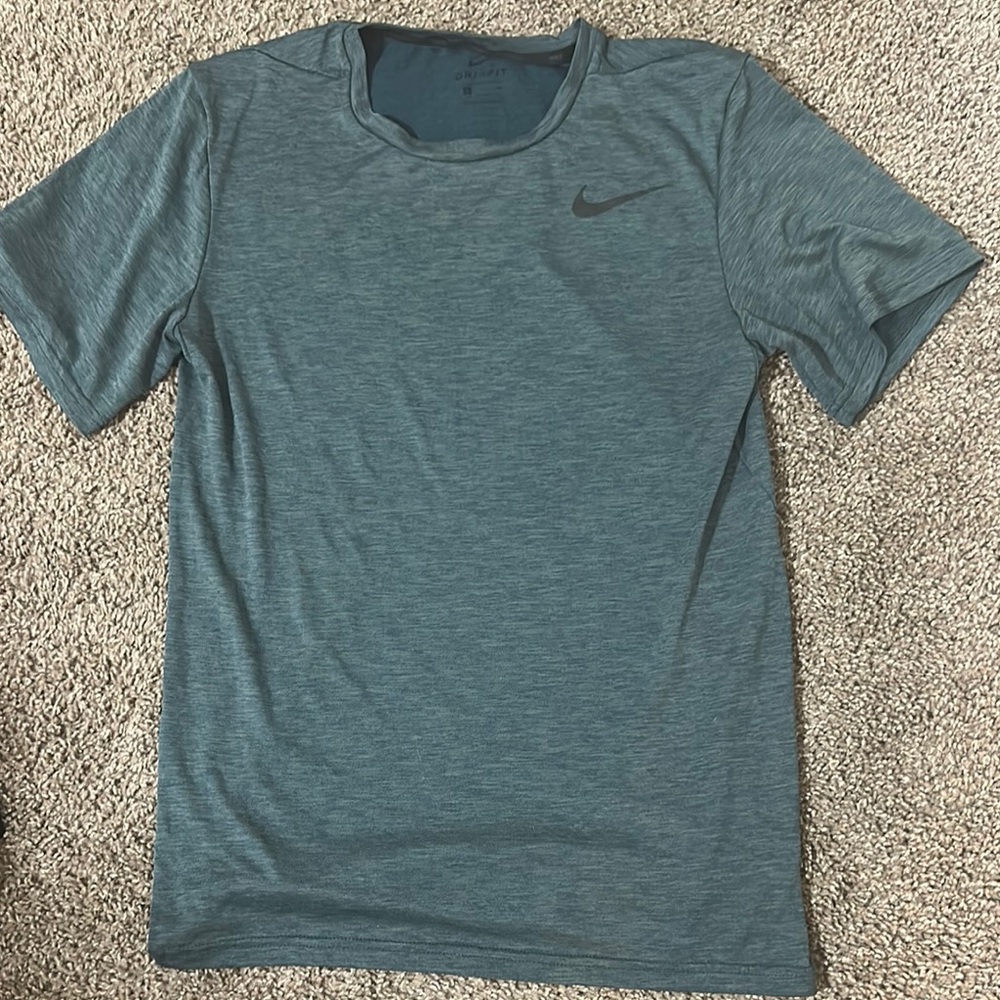 Nike Men's Blue Athletic Shirt